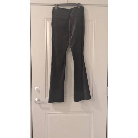 Women's Anthropologie Black Velvet Flare Pants Size 4 - Picture 9 of 15